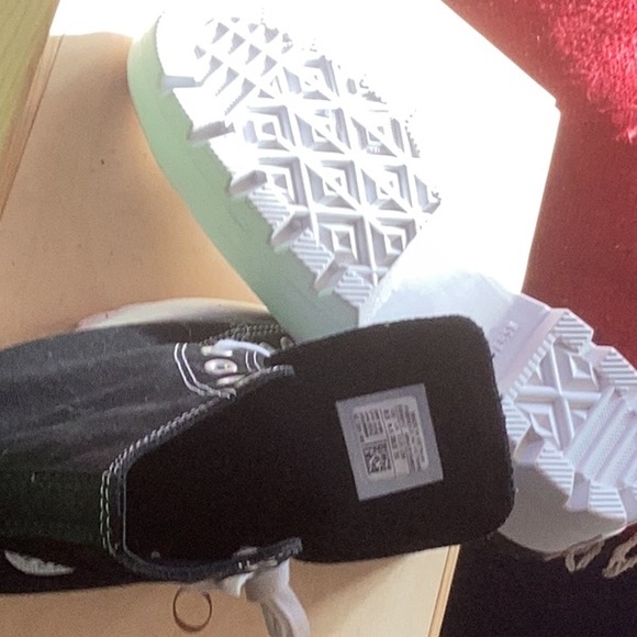 Converse Platform High-Top Sneakers women's 8.5 - Picture 3 of 3